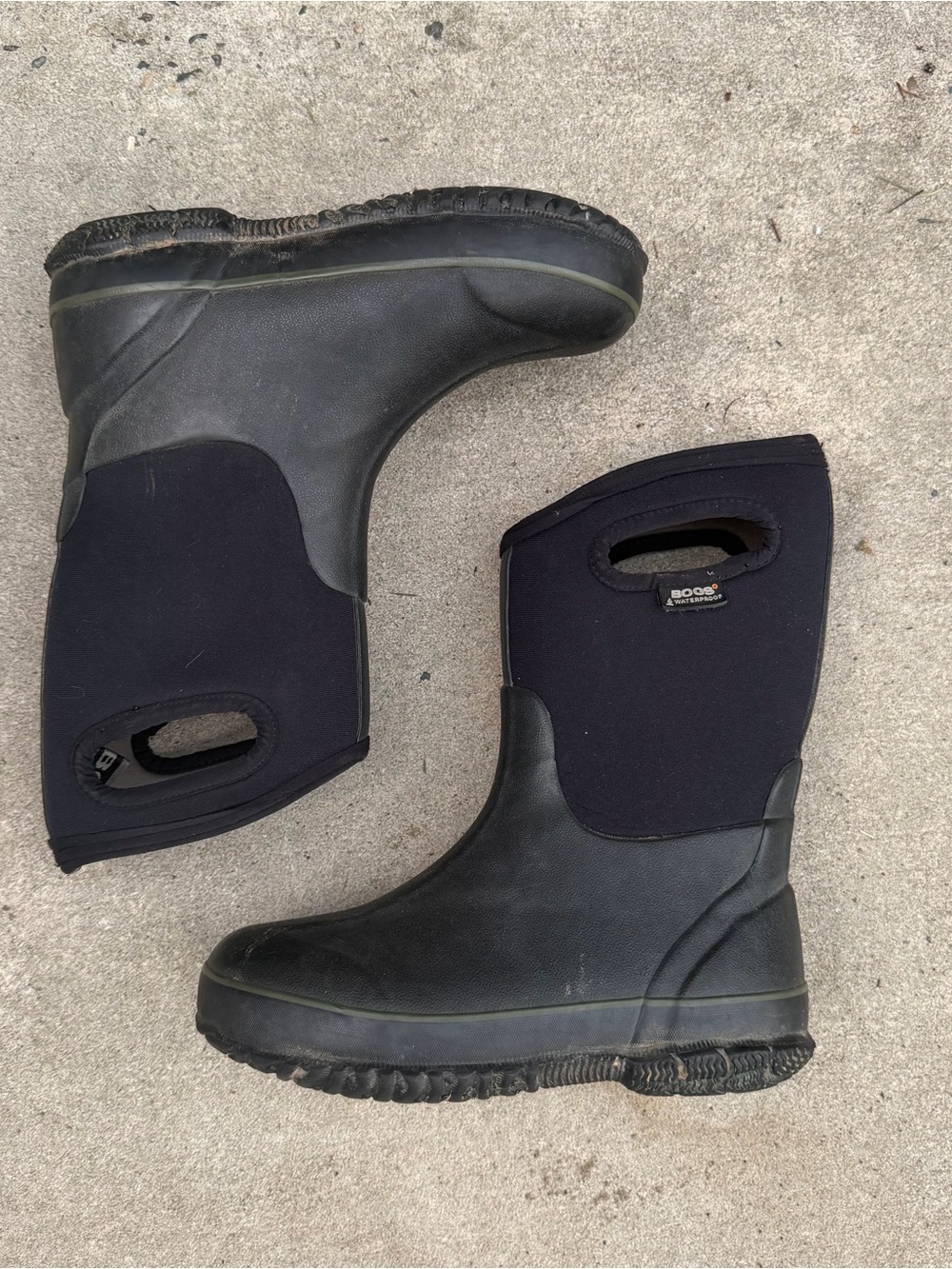 BOGS Classic High HA Waterproof Winter Boots Youth 4 EU 37 Black